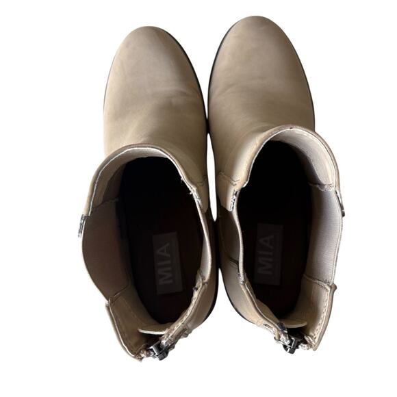 Mia Women's Sefi Sand Chelsea Boot Size 7.5 - Picture 2 of 6